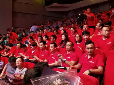 润江集团“寻访最美文明使者”大型公益颁奖晚会成功举办